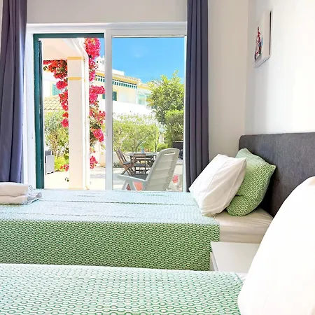 Дом отдыха House With Pool 5min Walk To Alemaes By Becherish Албуфейра