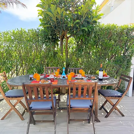 Дом отдыха House With Pool 5min Walk To Alemaes By Becherish