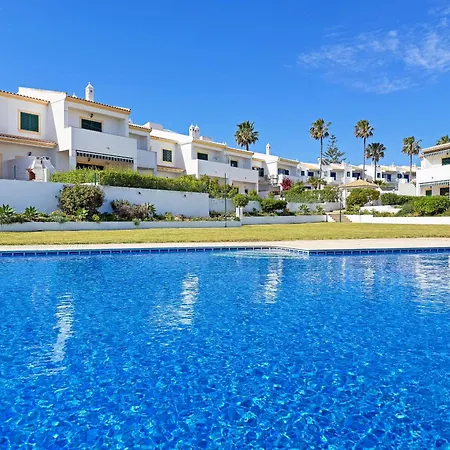 House With Pool 5min Walk To Alemaes By Becherish Дом отдыха *