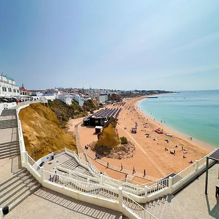 Ferienhaus House With Pool 5min Walk To Alemaes By Becherish Albufeira
