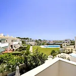 House With Pool 5min Walk To Alemães By Becherish *